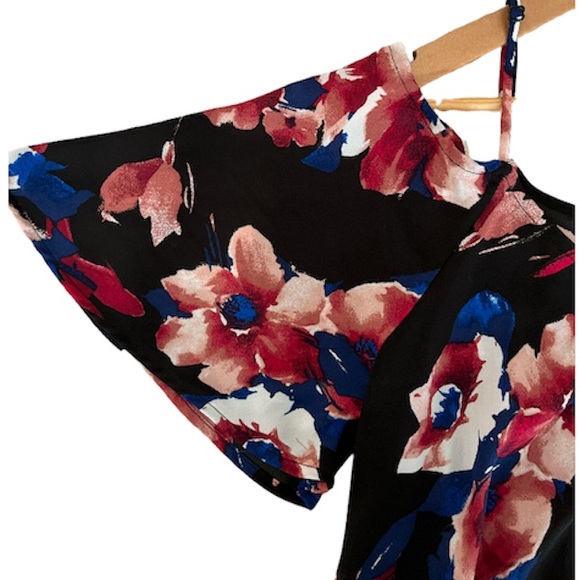 Leith Open Shoulder Top Size Small - Picture 3 of 5